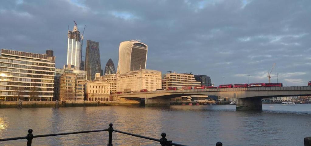 Modern Deluxe 1 Bed Apartment Bermondsey London Bridge 외부 사진